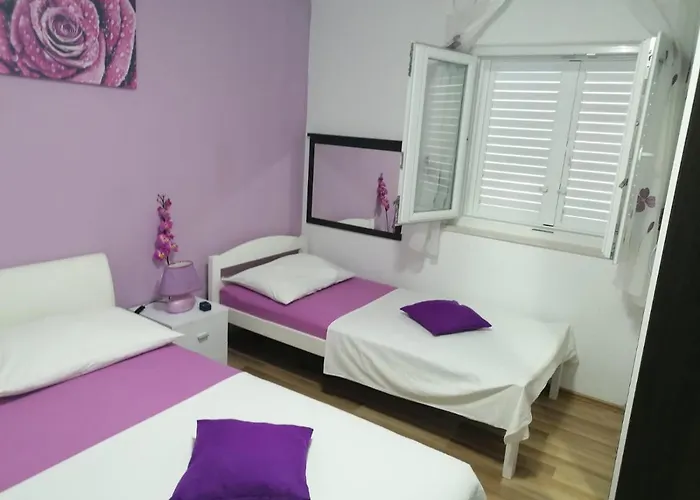 Slavica Trogir