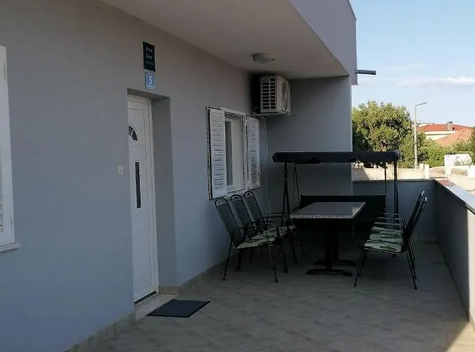 Slavica Apartament Trogir