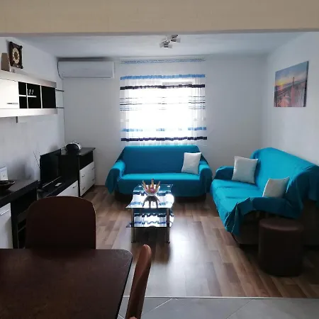 Apartment Slavica *